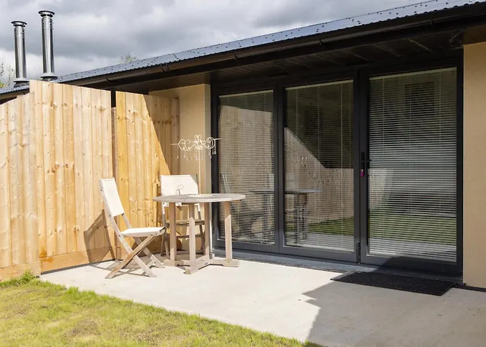 Felinfach Lodges